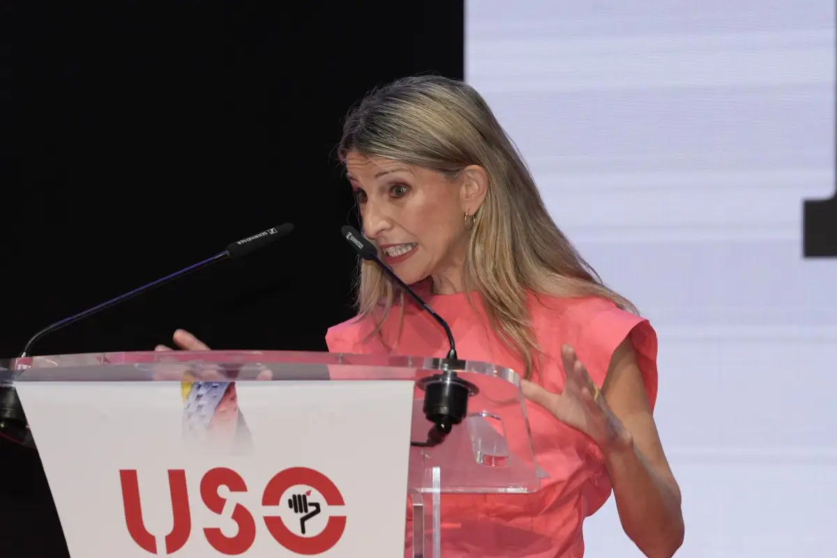 Yolanda Díaz solicita a Zapatero que explique su imputación en el caso Plus Ultra de forma urgente