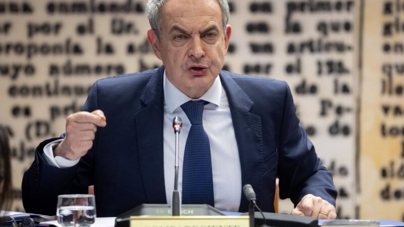 Zapatero califica de «absurdas» las conjeturas de la UDEF, atribuyendo las acusaciones a su apoyo a
