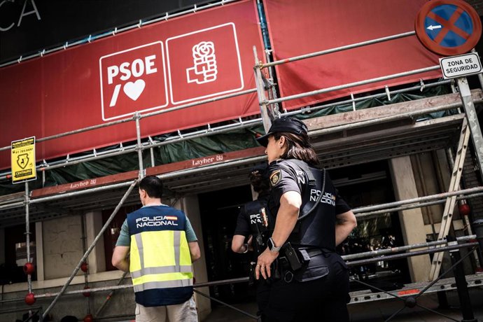 El juez identifica la maniobra para desestabilizar los casos sobre el PSOE tras el periodo de